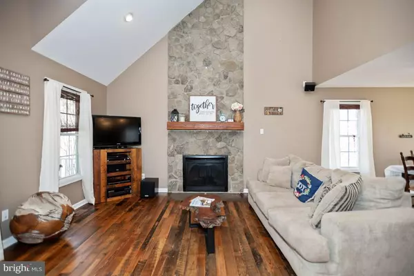 Reva, VA 22735,17289 HUNTERS RIDGE LN