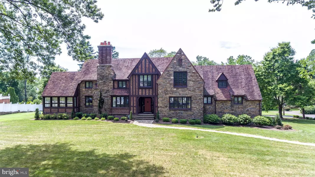 2115 N CRESCENT BLVD, Yardley, PA 19067