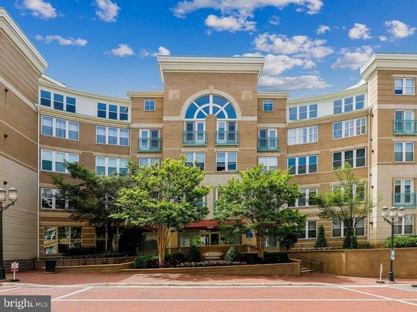 12001 MARKET ST #136, Reston, VA 20190