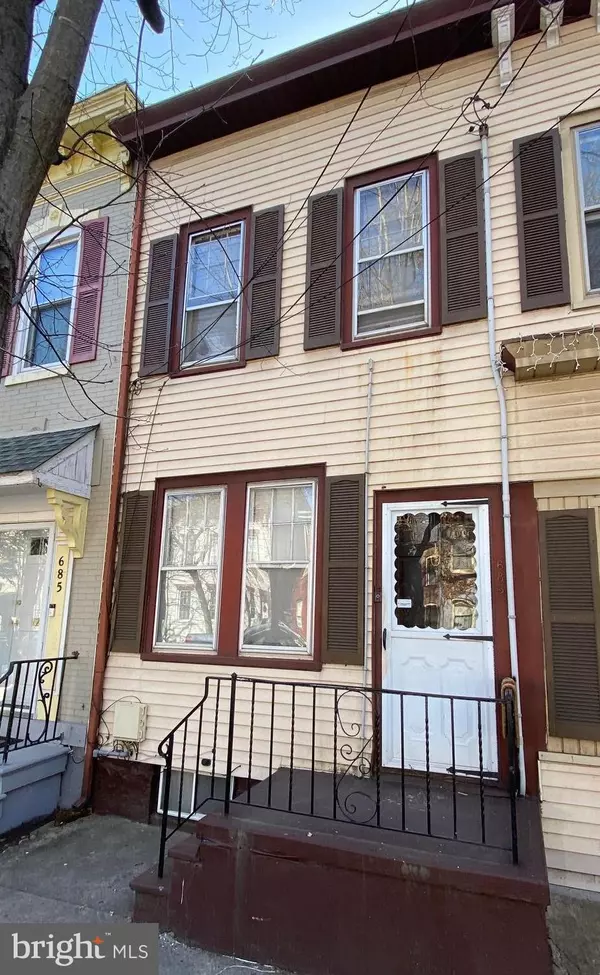 683 LAMBERTON ST, Trenton, NJ 08611