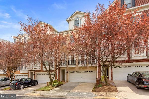 7719 SPOLETO #8, Mclean, VA 22102