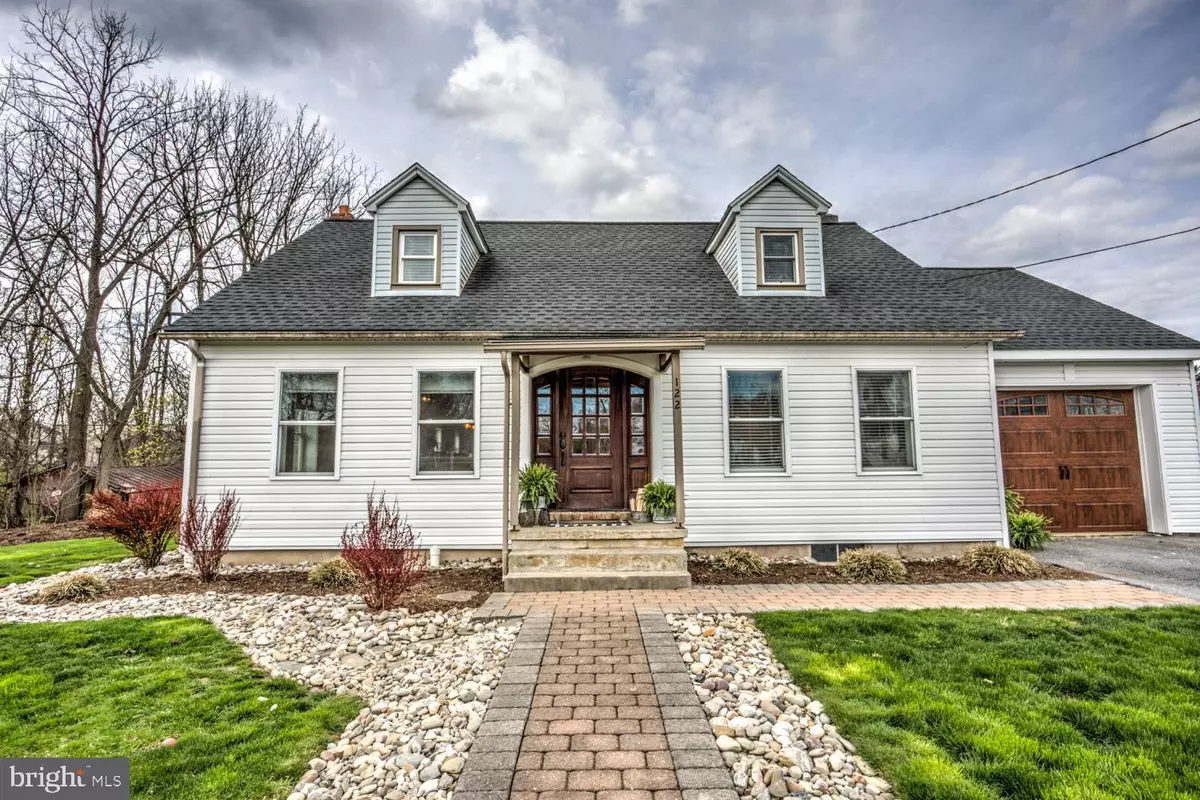 Bainbridge, PA 17502,122 N 3RD ST