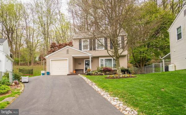 1316 SPELLMAN DR, Downingtown, PA 19335