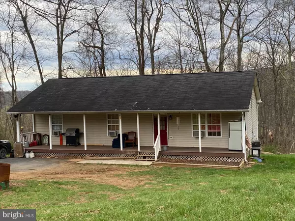 Linden, VA 22642,105 ULYSSES WAY