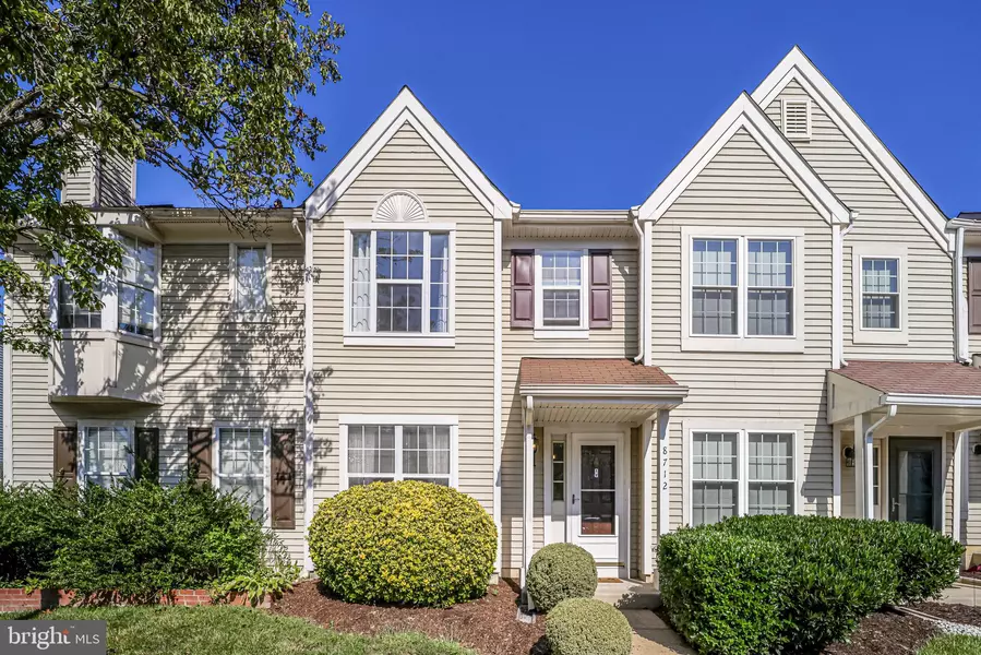 8712 VILLAGE GREEN CT #-, Alexandria, VA 22309