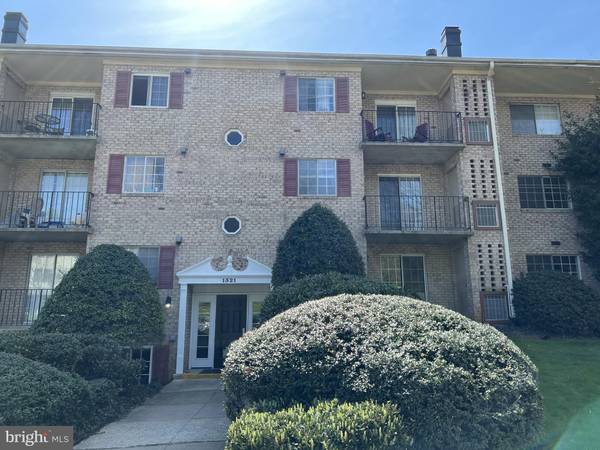 1521 COLONIAL DR #204, Woodbridge, VA 22192