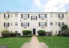 2303 FARRINGTON AVE #201, Alexandria, VA 22303