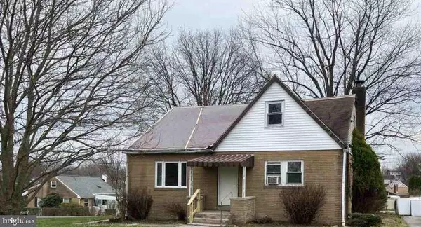 6121 CATHERINE ST, Harrisburg, PA 17112