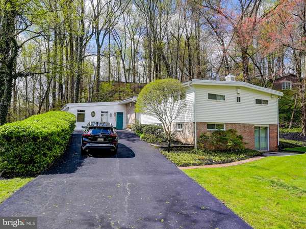 3311 LIGHTFOOT DR, Pikesville, MD 21208