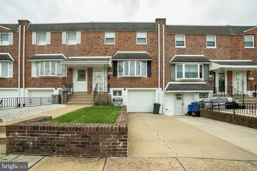 12517 CALPINE RD, Philadelphia, PA 19154