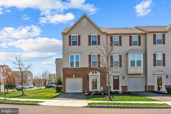 174 FELA DR, Cinnaminson, NJ 08077