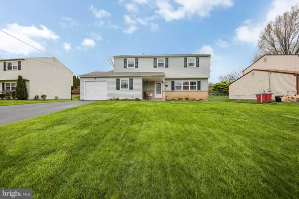 536 BROOK LN, Warminster, PA 18974