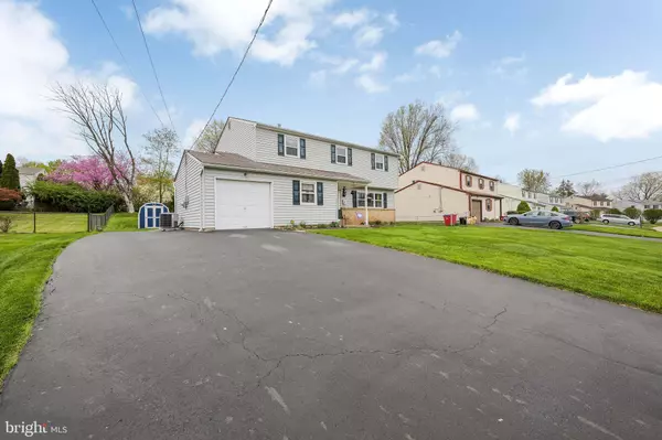 Warminster, PA 18974,536 BROOK LN