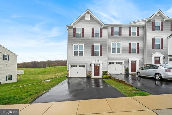 Downingtown, PA 19335,1818 HONEYSUCKLE CT