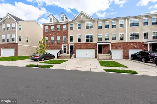 132 CREEKSIDE WAY, Burlington, NJ 08016