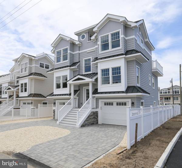 10 E DELAWARE AVE, Long Beach Township, NJ 08008