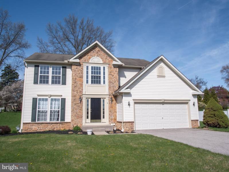 6 FAWN DR, Shrewsbury, PA 17361