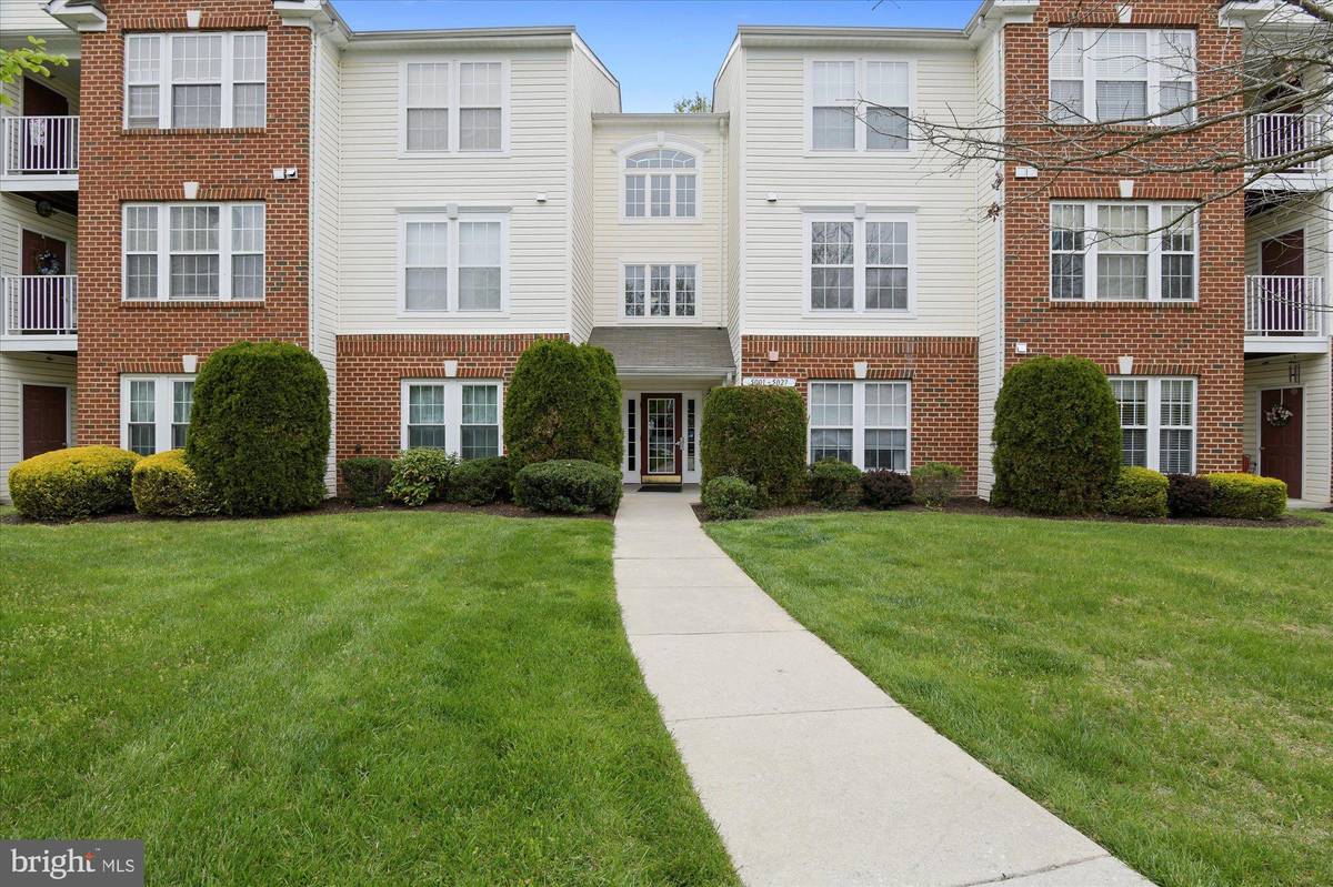 Perry Hall, MD 21128,5003 MARCHWOOD CT #5B