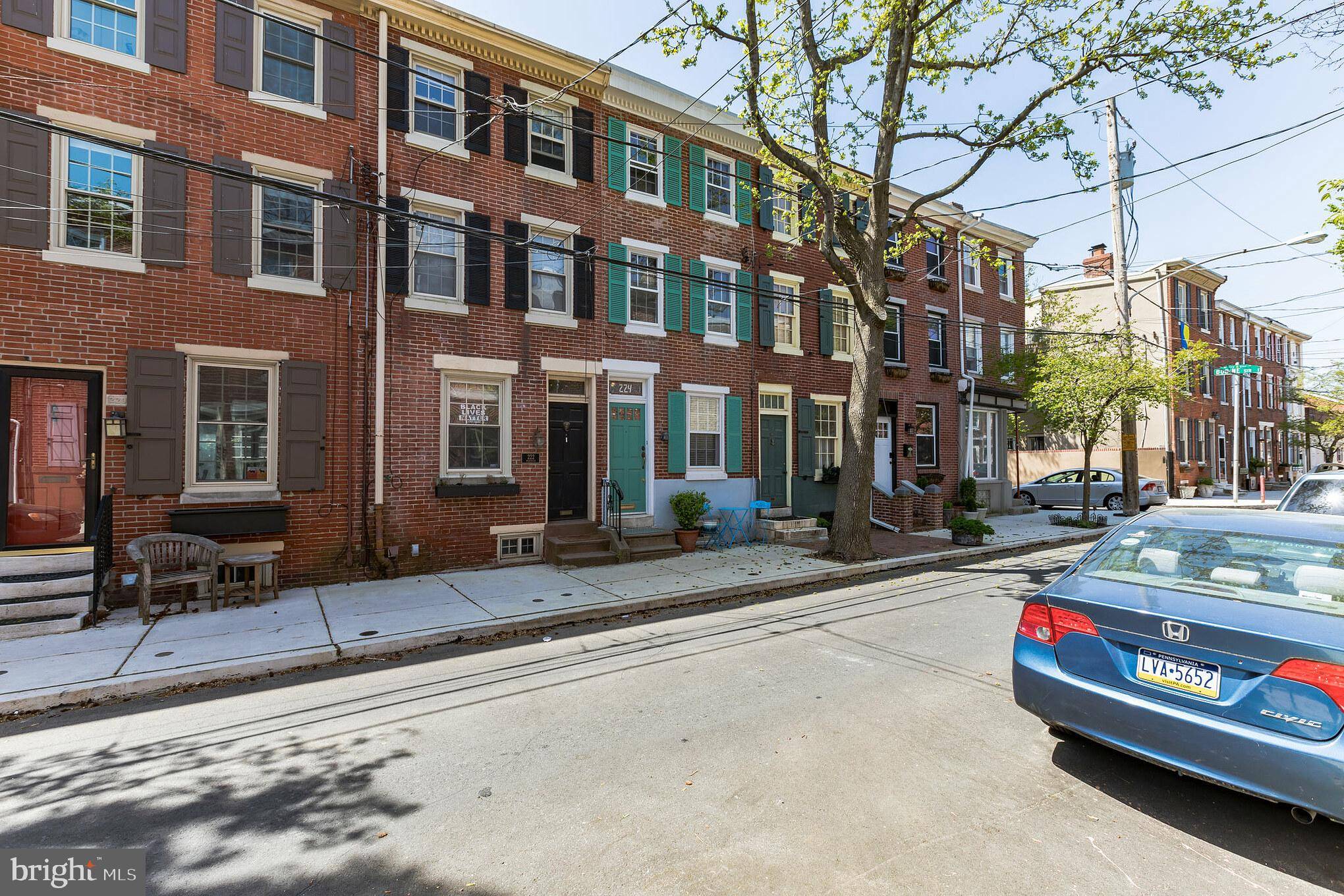 Philadelphia, PA 19147,224 MONTROSE ST