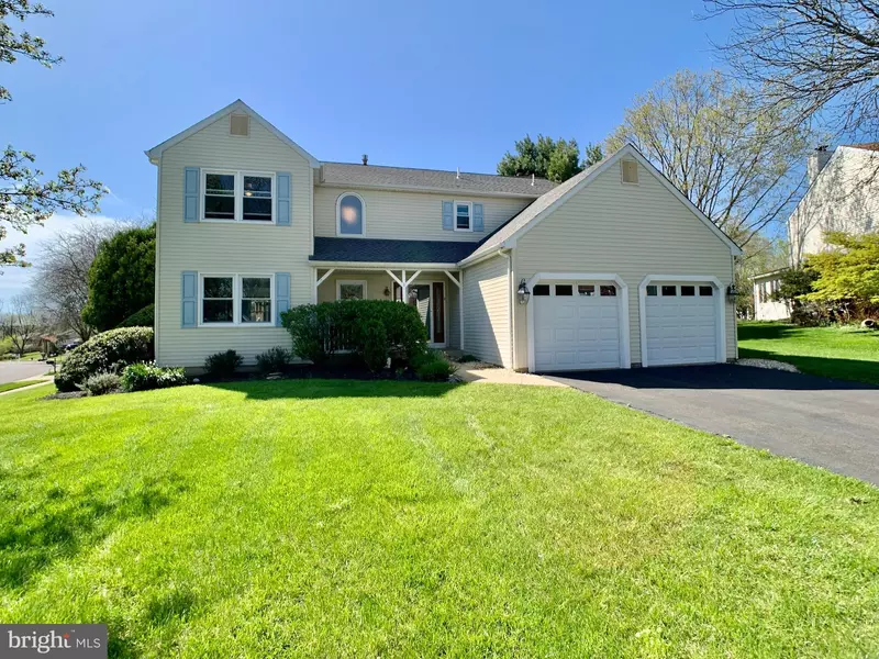 1 PARKVIEW CT, Newtown, PA 18940