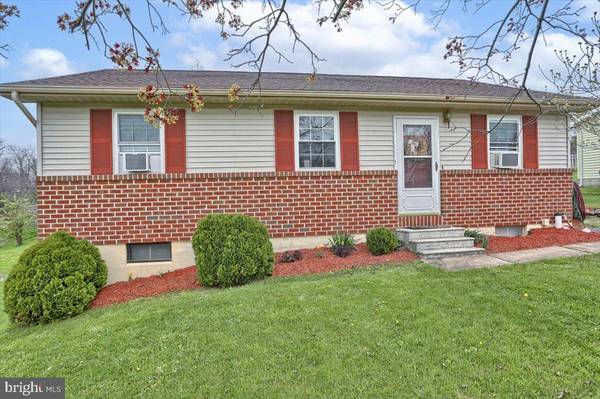 Dover, PA 17315,3750 EQUESTRIAN CT