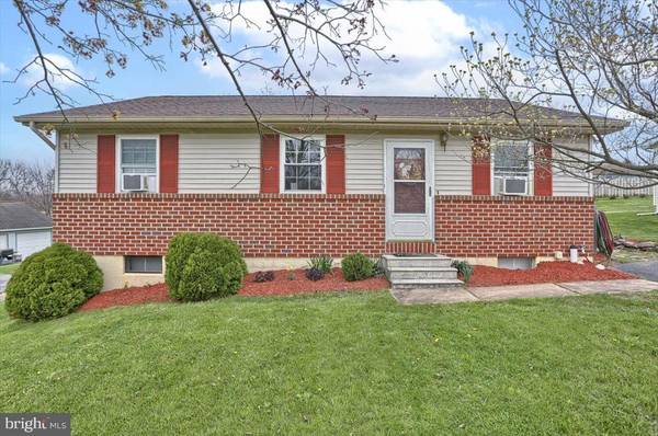 3750 EQUESTRIAN CT,  Dover,  PA 17315