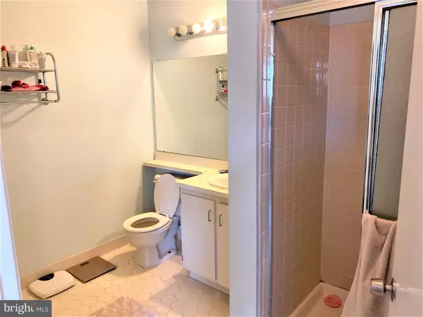 Franklin Park, NJ 08823,109 RACHEL CT