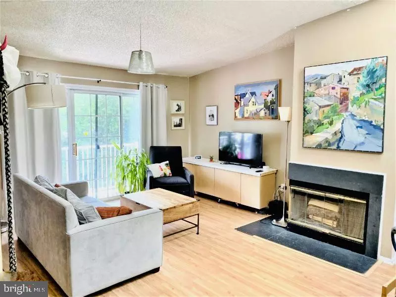 Franklin Park, NJ 08823,109 RACHEL CT