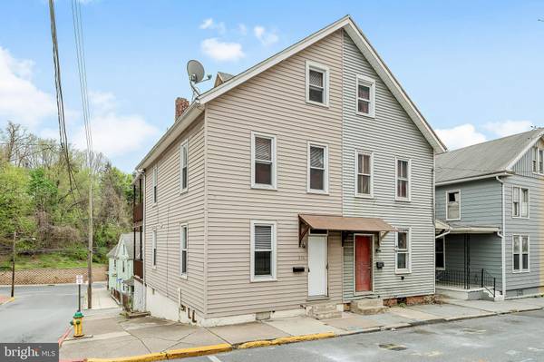 236 ELM ST, Steelton, PA 17113