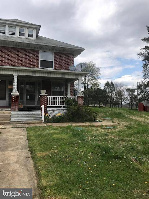 2841 S QUEEN ST, Dallastown, PA 17313