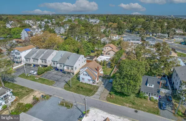 Dewey Beach, DE 19971,115 CLAYTON ST