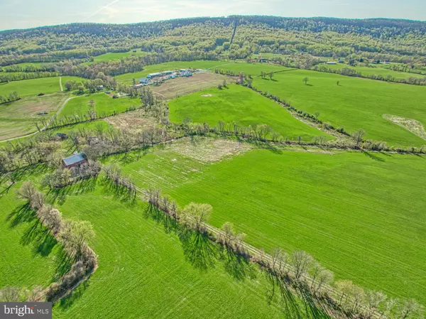 Lovettsville, VA 20180,12347 AXLINE RD