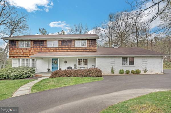 Huntingdon Valley, PA 19006,2725 BRENDAN CIR