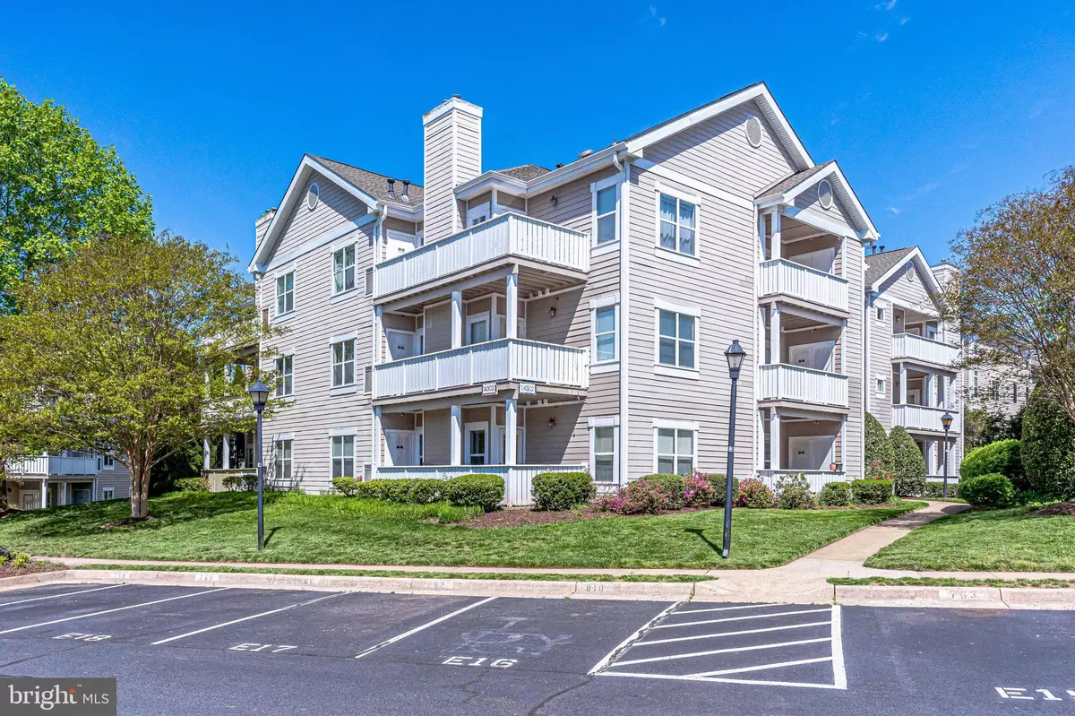 Centreville, VA 20121,14302 ROSY LN #23