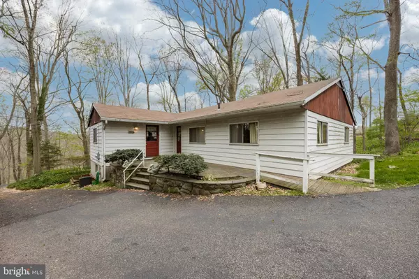 Glen Mills, PA 19342,93 POLE CAT RD