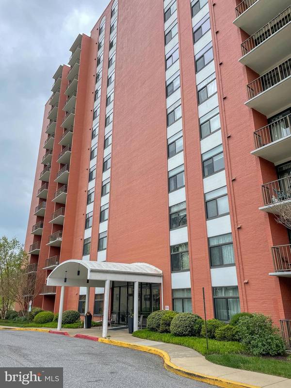 1 SMETON PL #505, Towson, MD 21204