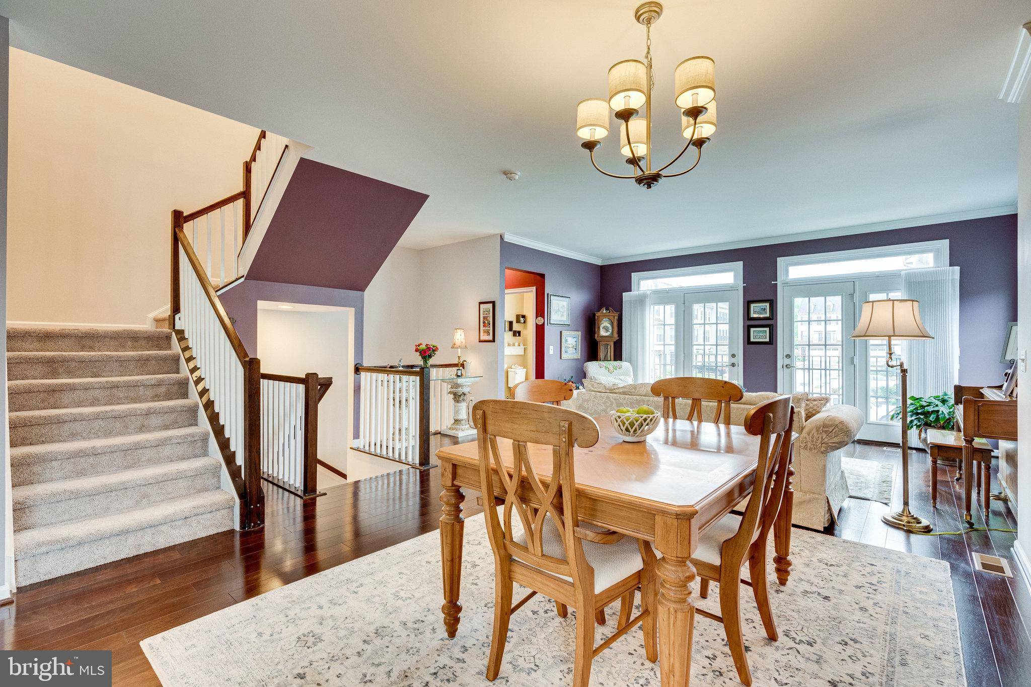 Chantilly, VA 20152,25279 SACKWHEAT SQ