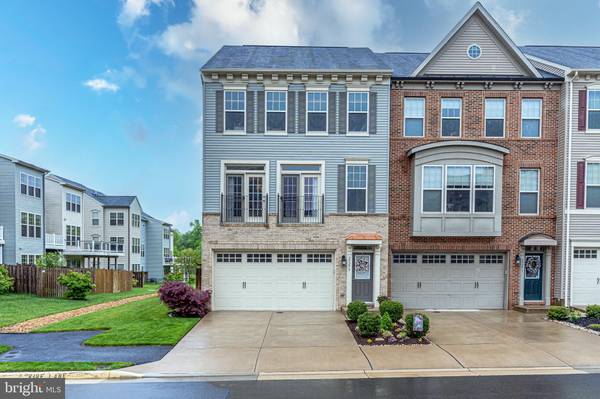 25279 SACKWHEAT SQ, Chantilly, VA 20152