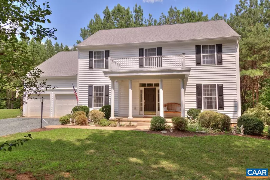 120 FALLEN OAK WAY, Scottsville, VA 24590