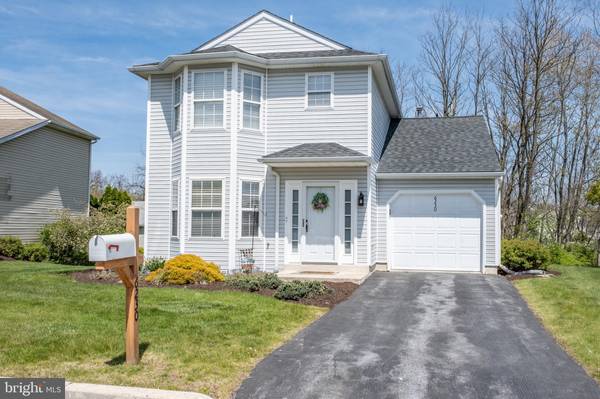 Harrisburg, PA 17111,6230 N HIGHLANDS CIR