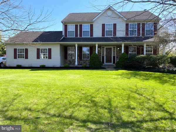 4164 GREGORY DR, Doylestown, PA 18902