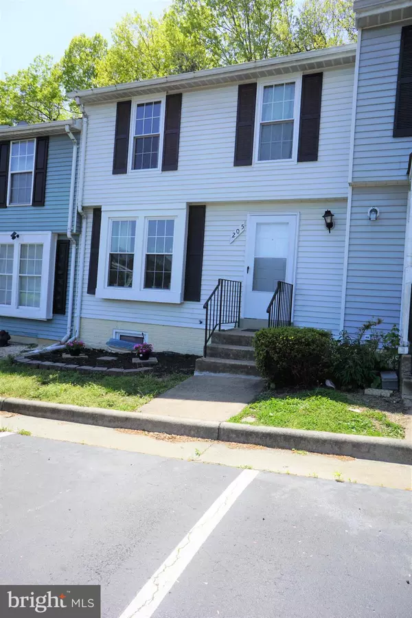 Stafford, VA 22554,205 ESSEX ST #3