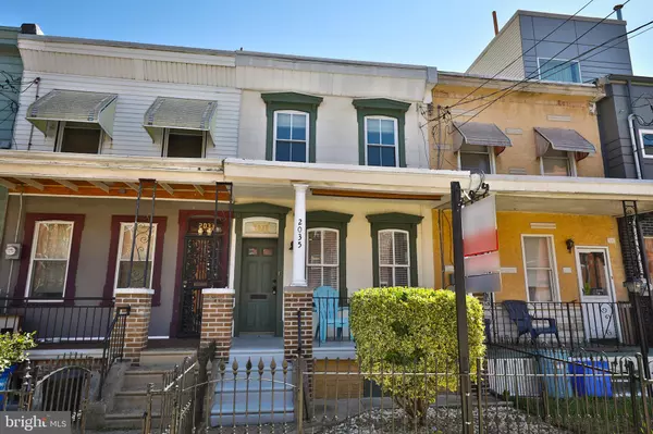 2035 E CUMBERLAND ST, Philadelphia, PA 19125