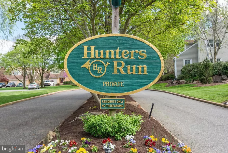 96 HUNTERS RUN, Newtown Square, PA 19073