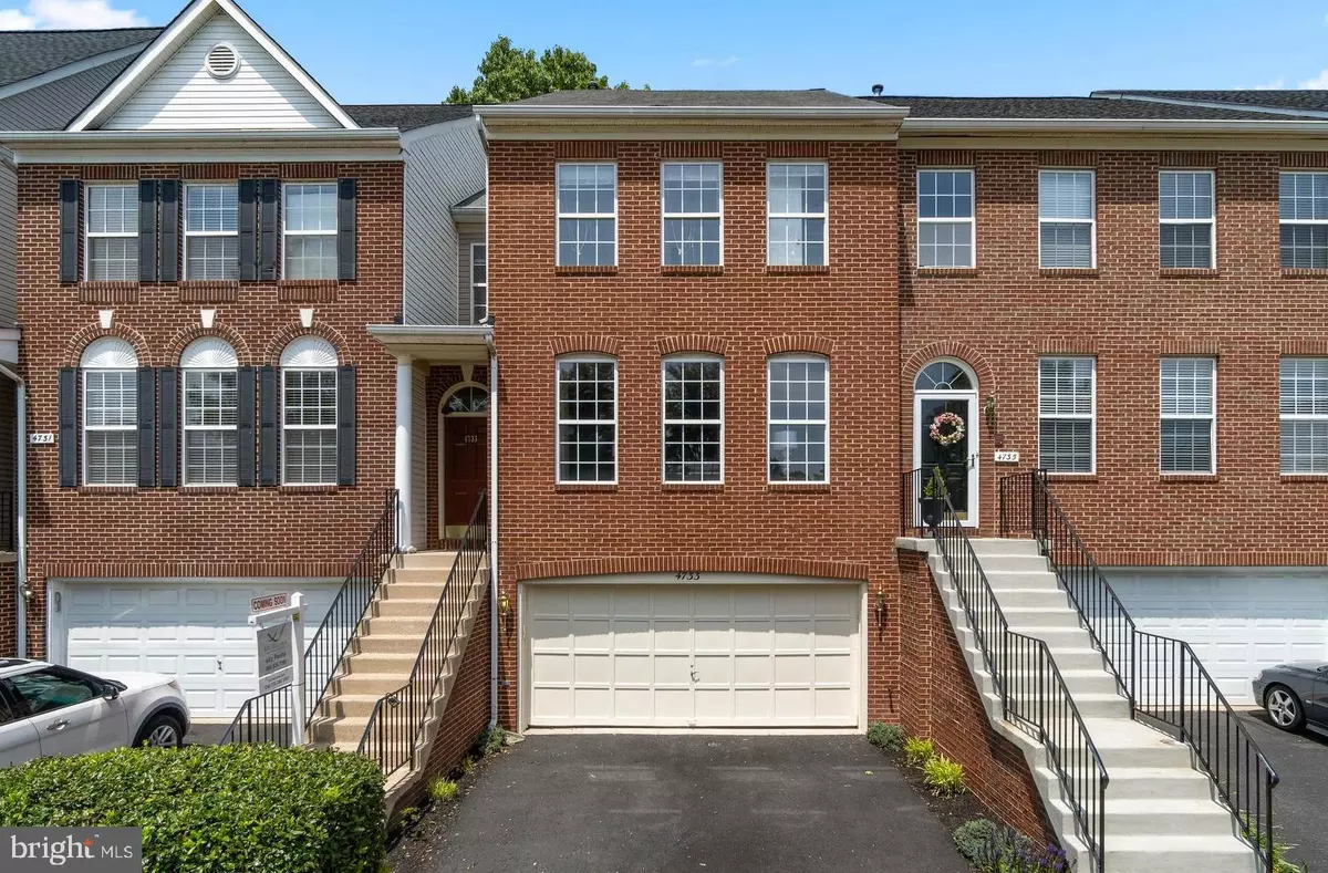 Fairfax, VA 22033,4733 GREAT HERON CIR