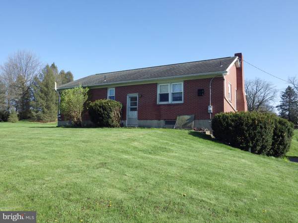 421 MECO RD, Easton, PA 18040