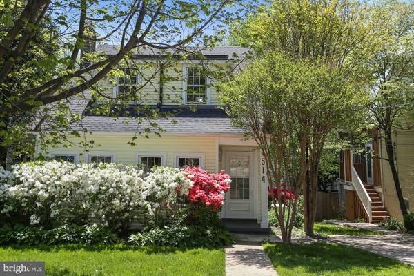 514 WOODLAND TER, Alexandria, VA 22302