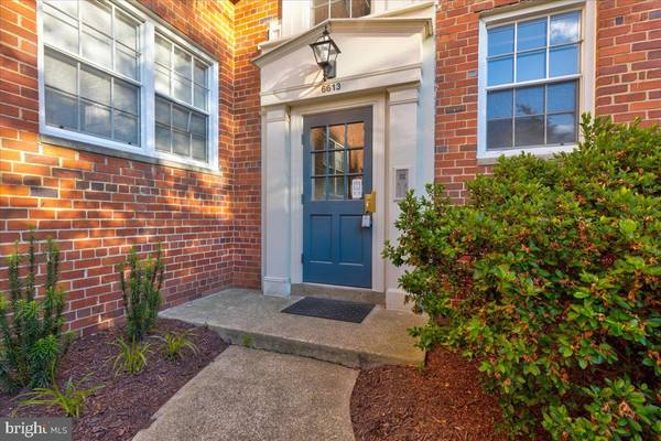 6613 10TH ST #B2, Alexandria, VA 22307