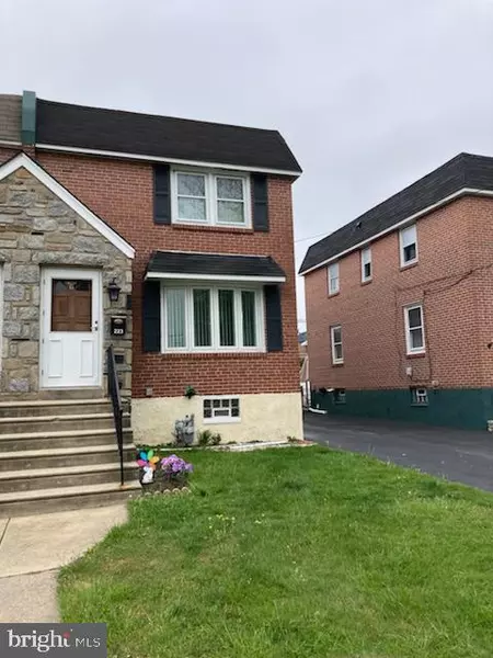 223 CARRE AVE, Essington, PA 19029