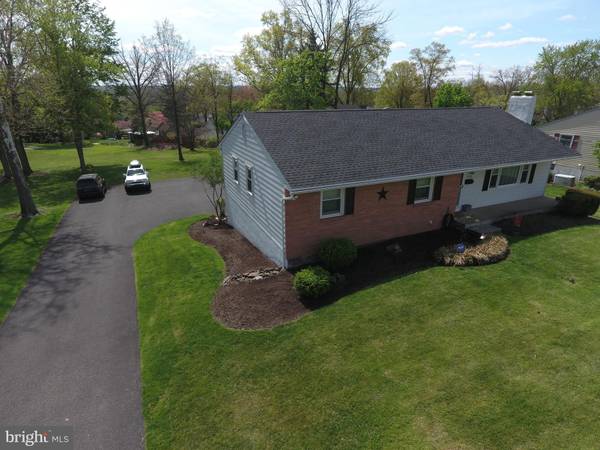 150 EYRE AVE, Sellersville, PA 18960